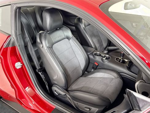 Used 2020 Ford Mustang Shelby GT350 w/ Technology Package image 26