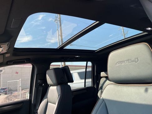 New 2026 GMC Yukon XL AT4 w/ AT4 Premium Plus Package image 28