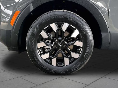 Certified 2026 Hyundai Santa Cruz SE AWD/4WD image 11