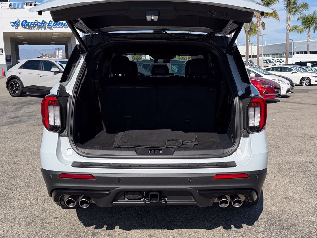 Used 2026 Ford Explorer ST w/ Sun And Sound Package AWD/4WD image 10