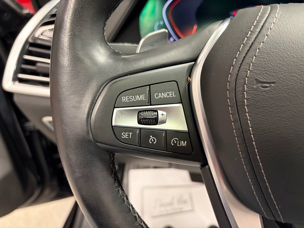 Used 2019 BMW X5 xDrive40i w/ Convenience Package AWD/4WD image 12