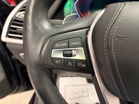 Used 2019 BMW X5 xDrive40i w/ Convenience Package AWD/4WD image 12