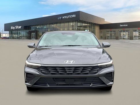 New 2026 Hyundai Elantra Limited FWD image 12