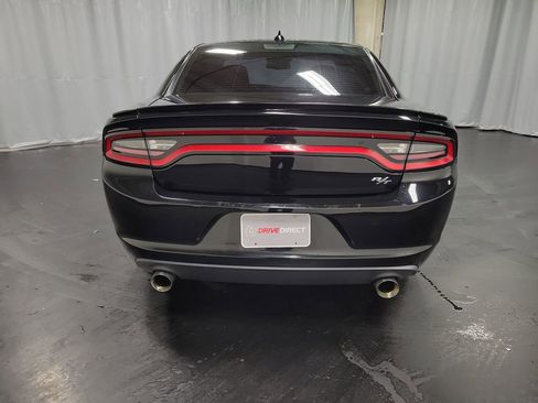 Used 2017 Dodge Charger R/T image 8