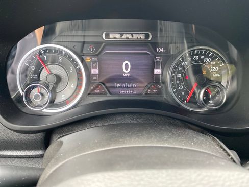 Used 2019 RAM 2500 Big Horn AWD/4WD image 10