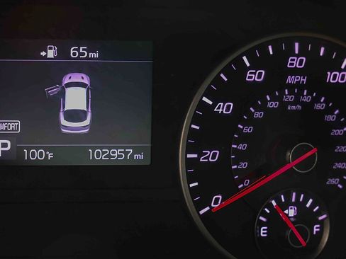 Used 2019 Kia Stinger AWD/4WD image 8