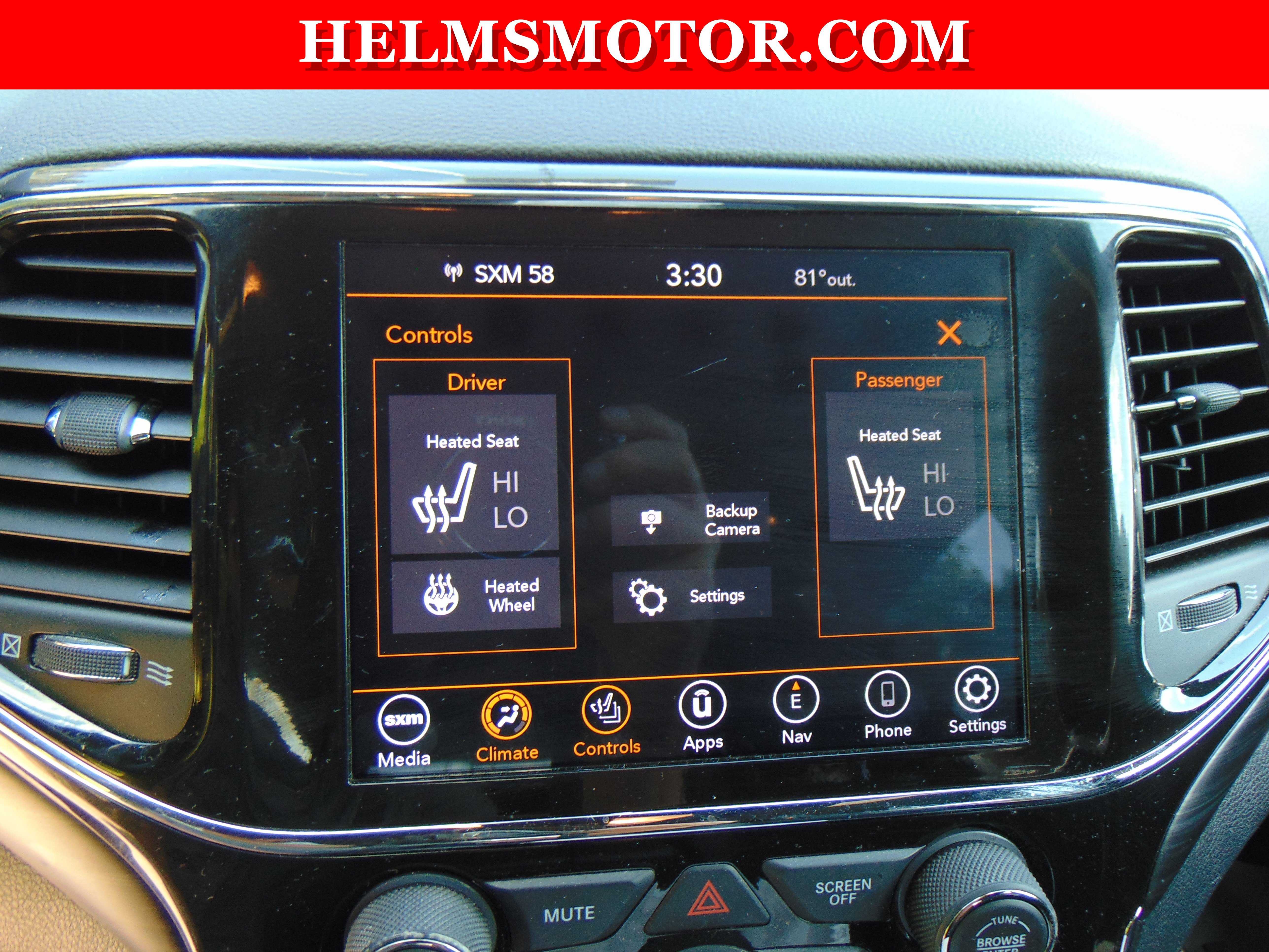 Used 2021 Jeep Grand Cherokee Laredo X RWD image 24