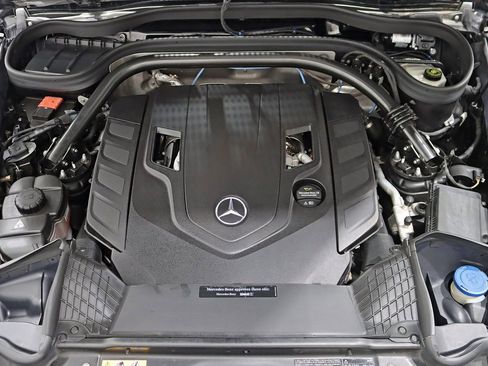 Used 2019 Mercedes-Benz G 550 w/ AMG Line image 38