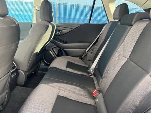 Used 2022 Subaru Outback Premium image 20