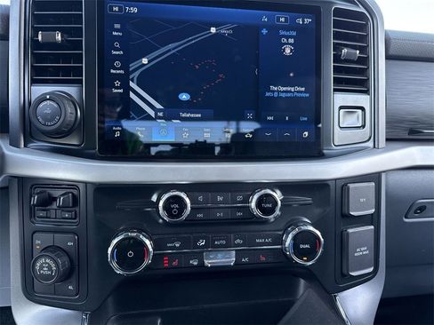 Used 2022 Ford F150 XLT w/ Equipment Group 302A High image 20