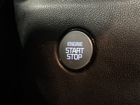 Certified 2022 Kia Sorento S image 32