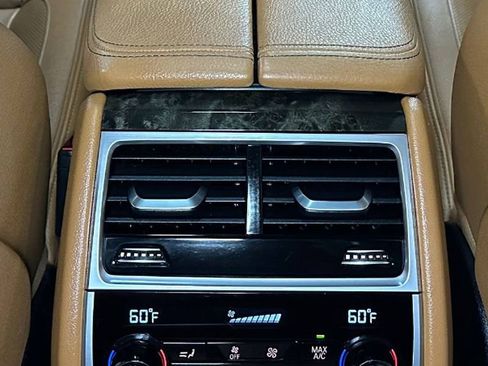 Used 2018 BMW 740i RWD image 35