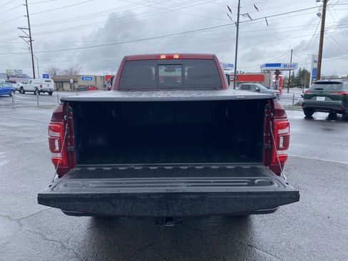 Used 2024 RAM 3500 Laramie image 24