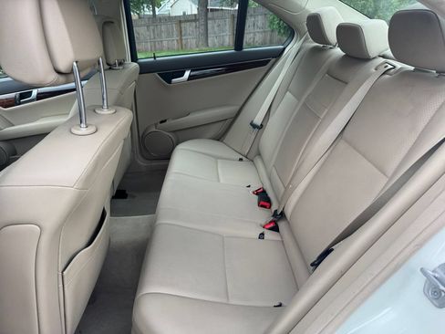 Used 2012 Mercedes-Benz C 300 4MATIC Sedan image 18