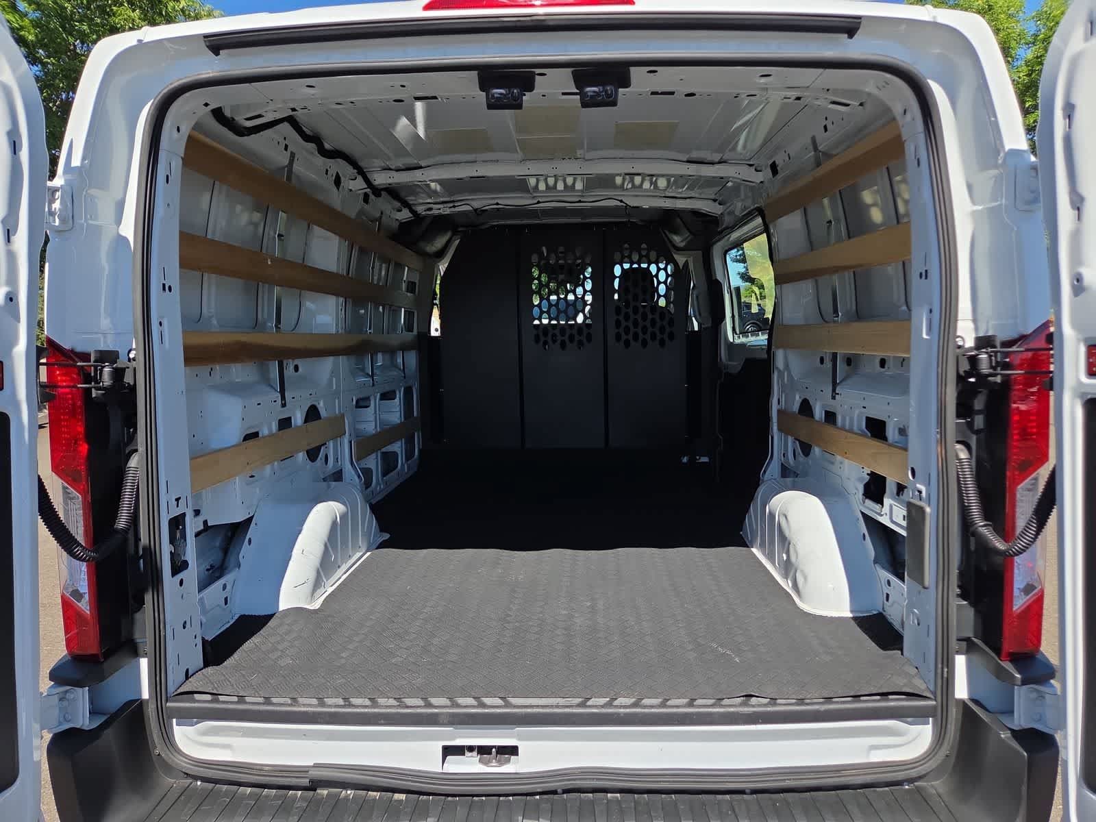 Used 2025 Ford Transit 250 Low Roof w/ Exterior Upgrade Package RWD image 27
