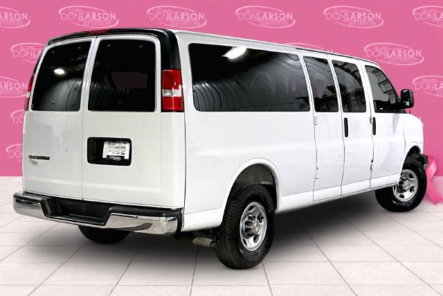 Certified 2025 Chevrolet Express 3500 LT w/ LT Preferred Equipment Group RWD image 9