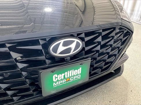 Used 2022 Hyundai Sonata Limited FWD image 4