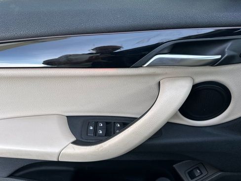 Used 2019 BMW X2 sDrive28i w/ Convenience Package image 10