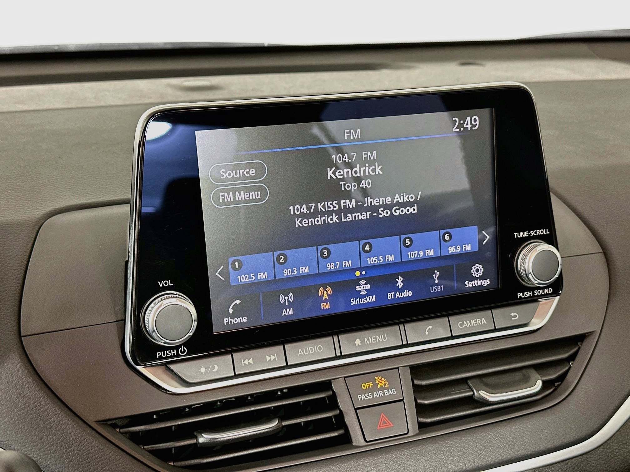Used 2025 Nissan Altima 2.5 S FWD image 21