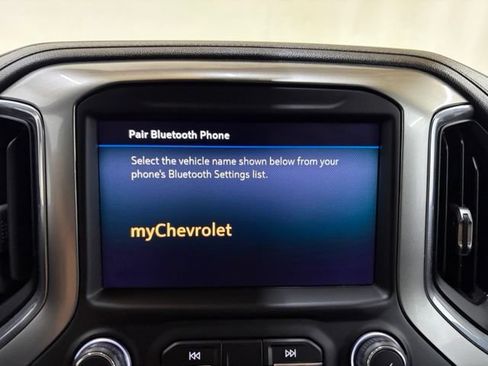 Used 2020 Chevrolet Silverado 1500 LT w/ True North Edition AWD/4WD image 45