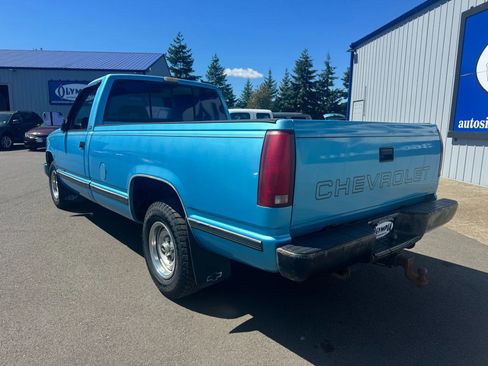 Used 1993 Chevrolet Silverado 1500 2WD Regular Cab image 3