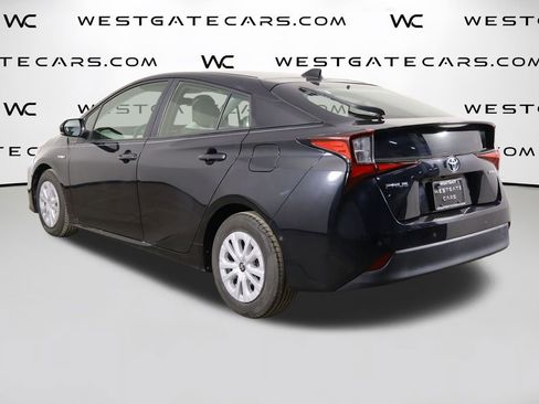 Used 2022 Toyota Prius LE image 42