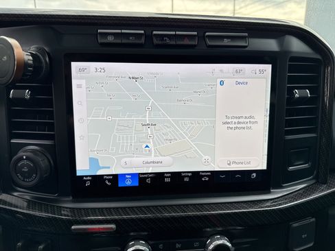 Used 2024 Ford F250 Lariat w/ Lariat Ultimate Package image 6