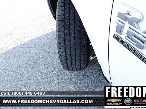 Used 2024 RAM 1500 Classic SLT AWD/4WD image 40