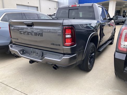Used 2025 RAM 1500 Big Horn AWD/4WD image 2