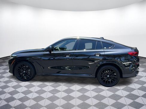 Used 2023 BMW X6 xDrive40i w/ M Sport Package AWD/4WD image 2