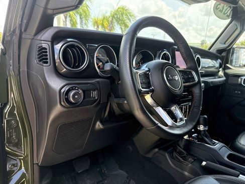 Used 2023 Jeep Wrangler Unlimited Rubicon 392 w/ Xtreme Recon 35" Tire Package AWD/4WD image 19