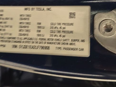 Used 2020 Tesla Model 3 Standard Range Plus RWD image 7
