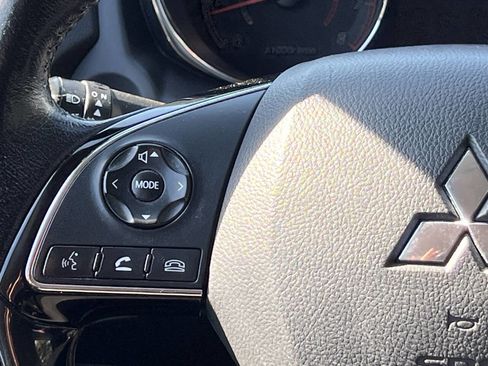 Used 2016 Mitsubishi Outlander Sport ES image 16