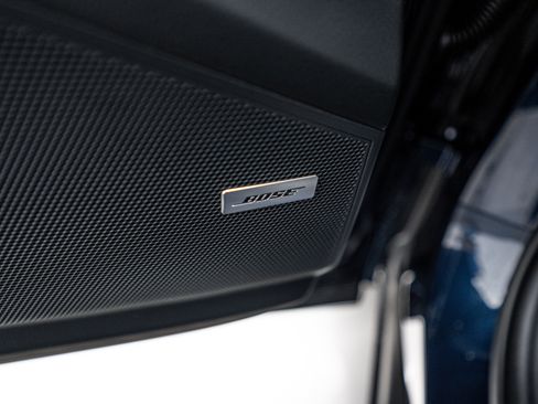 Certified 2026 Porsche Cayenne AWD/4WD image 18