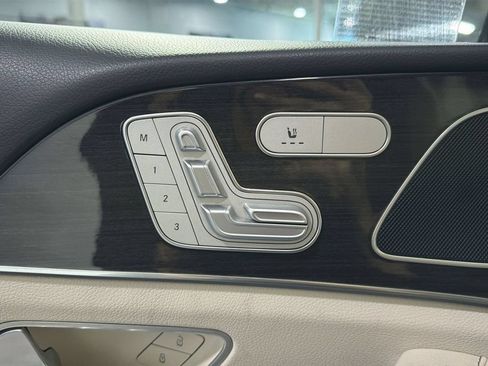 Used 2021 Mercedes-Benz GLE 350 4MATIC image 29