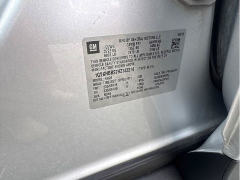 Used 2017 Cadillac XT5 Luxury FWD image 27