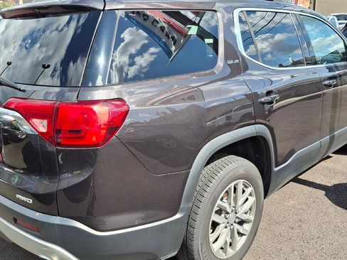 Used 2018 GMC Acadia SLE AWD/4WD image 6