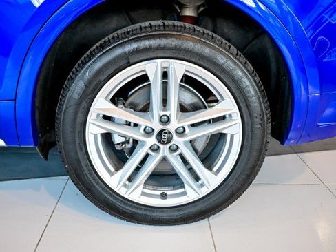Used 2024 Audi Q5 e Premium Plus AWD/4WD image 46