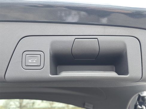 New 2026 Buick Envision Sport Touring image 29