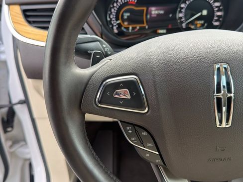 Used 2015 Lincoln MKC AWD w/ Equipment Group 101A Select image 32