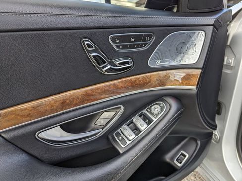 Used 2015 Mercedes-Benz S 550 4MATIC Sedan image 12