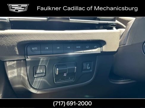 Certified 2026 Cadillac Escalade Luxury w/ Touring Package AWD/4WD image 35