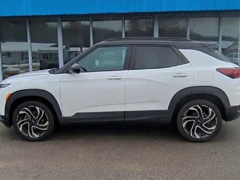 Certified 2024 Chevrolet TrailBlazer RS w/ Convenience Package image 5