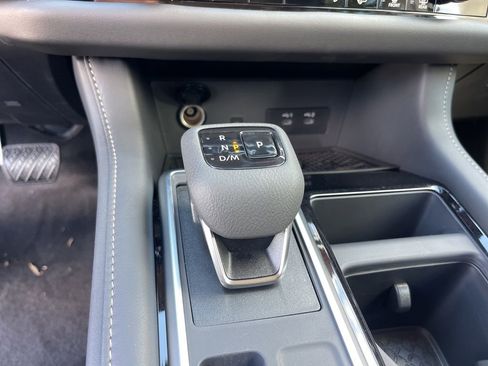 New 2026 Nissan Pathfinder SV w/ SV Premium Package image 13