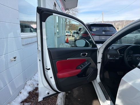 Used 2023 Acura Integra A-Spec image 14