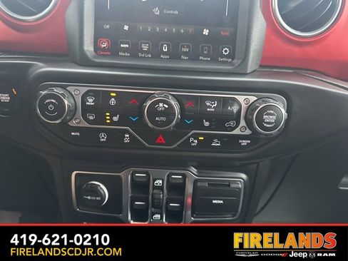 Used 2020 Jeep Gladiator Rubicon image 25