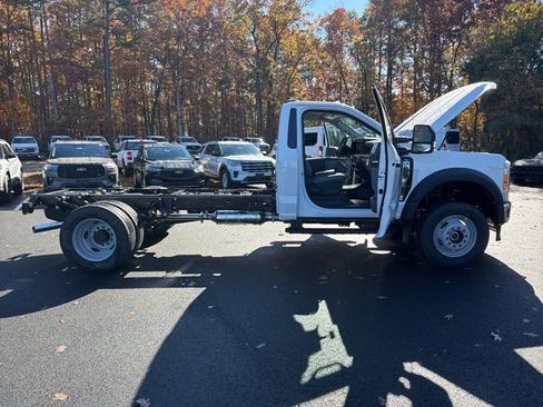 New 2026 Ford F600 4x4 Regular Cab Super Duty w/ XL Chrome Package image 23