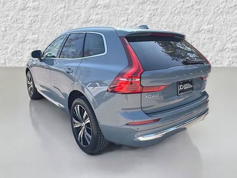 Used 2022 Volvo XC60 B6 Inscription w/ Advanced Package image 5
