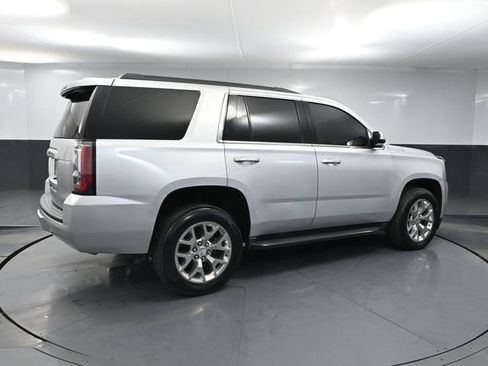 Used 2020 GMC Yukon SLE w/ SLE Value Package AWD/4WD image 4