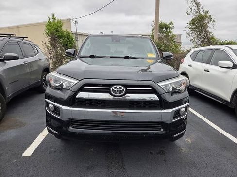 Used 2020 Toyota 4Runner Limited image 2